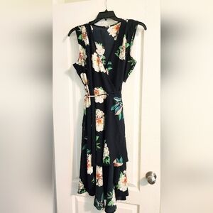 Floral Wrap Dress NEW Size L-XL